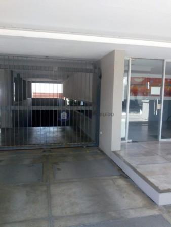Foto de VENTA COCHERA B° POMPEYA . EDIFICIO LAS ALONDRAS II, imagen 3