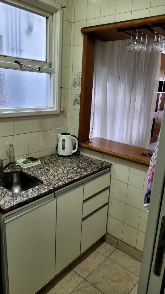 Foto de 3 AMBIENTES EN PISO ALTO CON VISTA AL MAR - FRENTE A PLAZA COLON, imagen 3