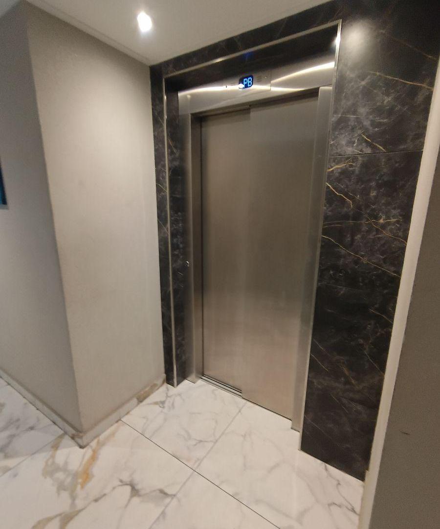 Foto de Villa Luro Venta a Estrenar Amplio departamento 2 ambientes con Balcón, imagen 2