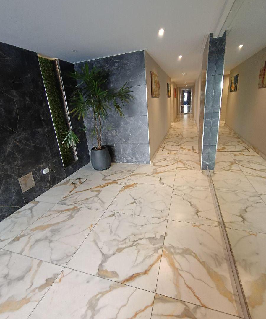 Foto de Villa Luro Venta a Estrenar Amplio departamento 2 ambientes con Balcón, imagen 1