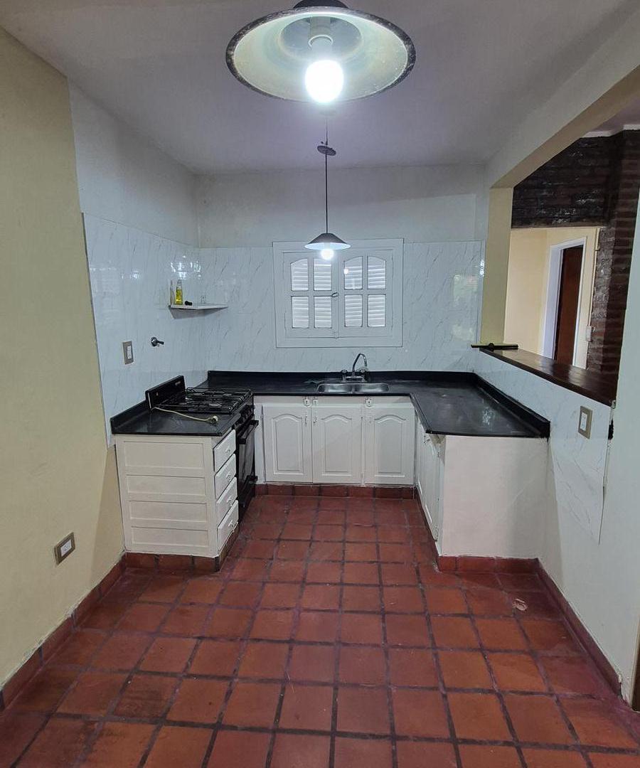Foto de Departamento con cochera en VENTA, Villa Morra I, Pilar., imagen 2