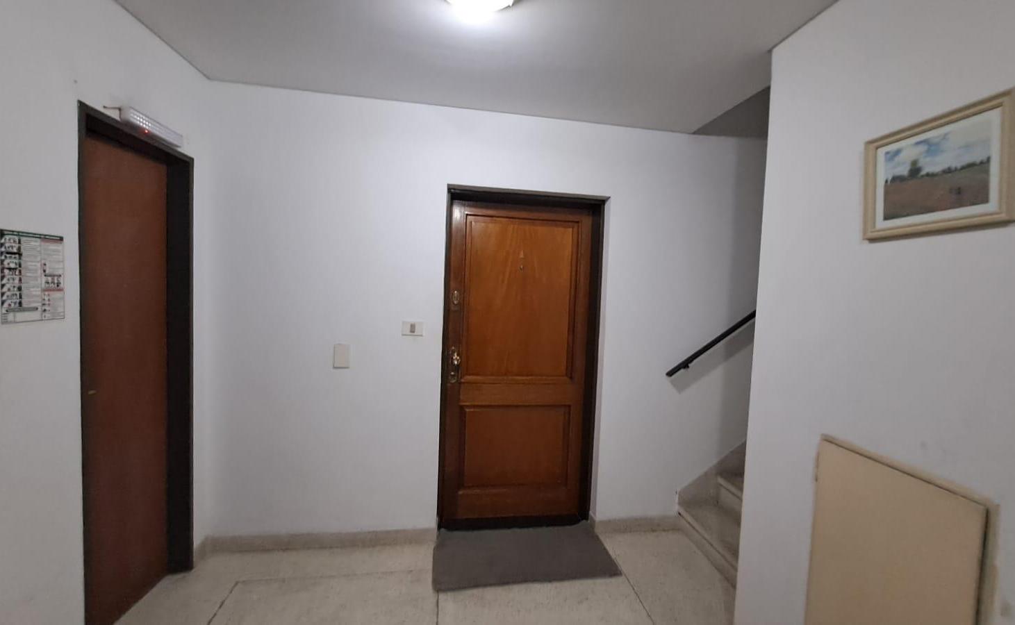 Foto de TORRE BIANEA, SEMIPISO EN VENTA con cochera., imagen 3