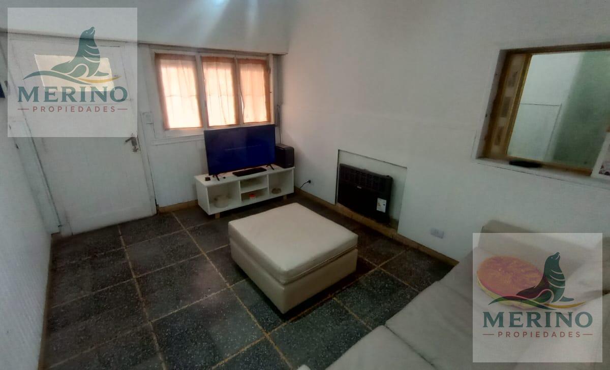 Foto de CASA DE 3 AMBIENTES CON GRAN PARQUE Y COCHERA EN BARRIO POMPEYA, imagen 5