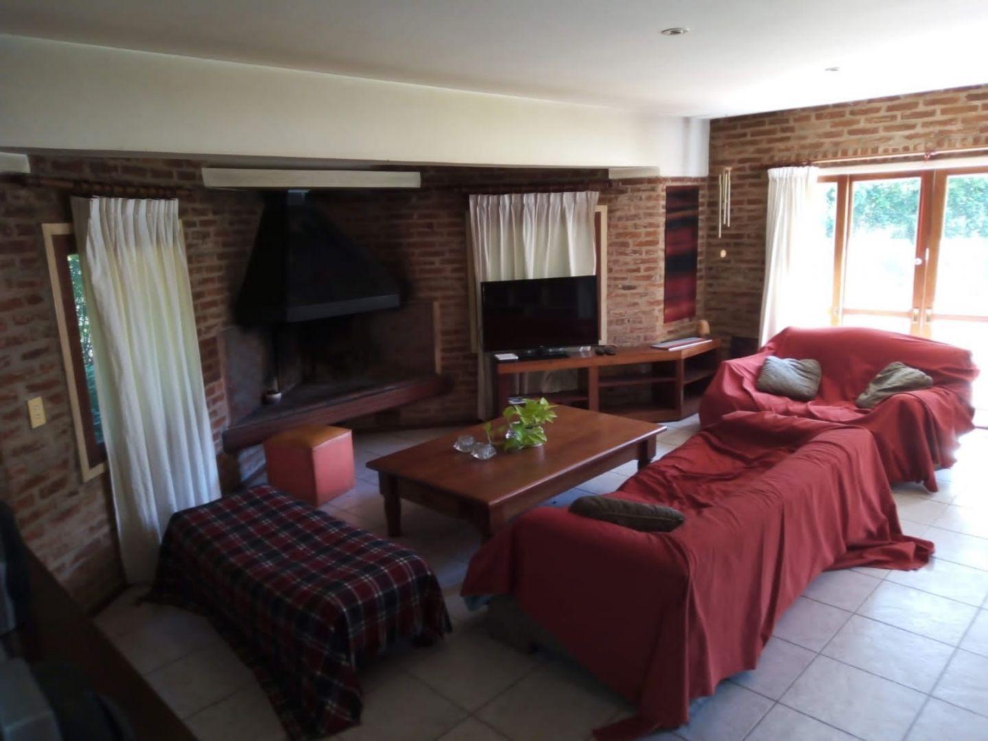 Foto de ALQUILER TEMPORARIO CASA 4 AMBIENTES PARQUE LELOIR, imagen 3