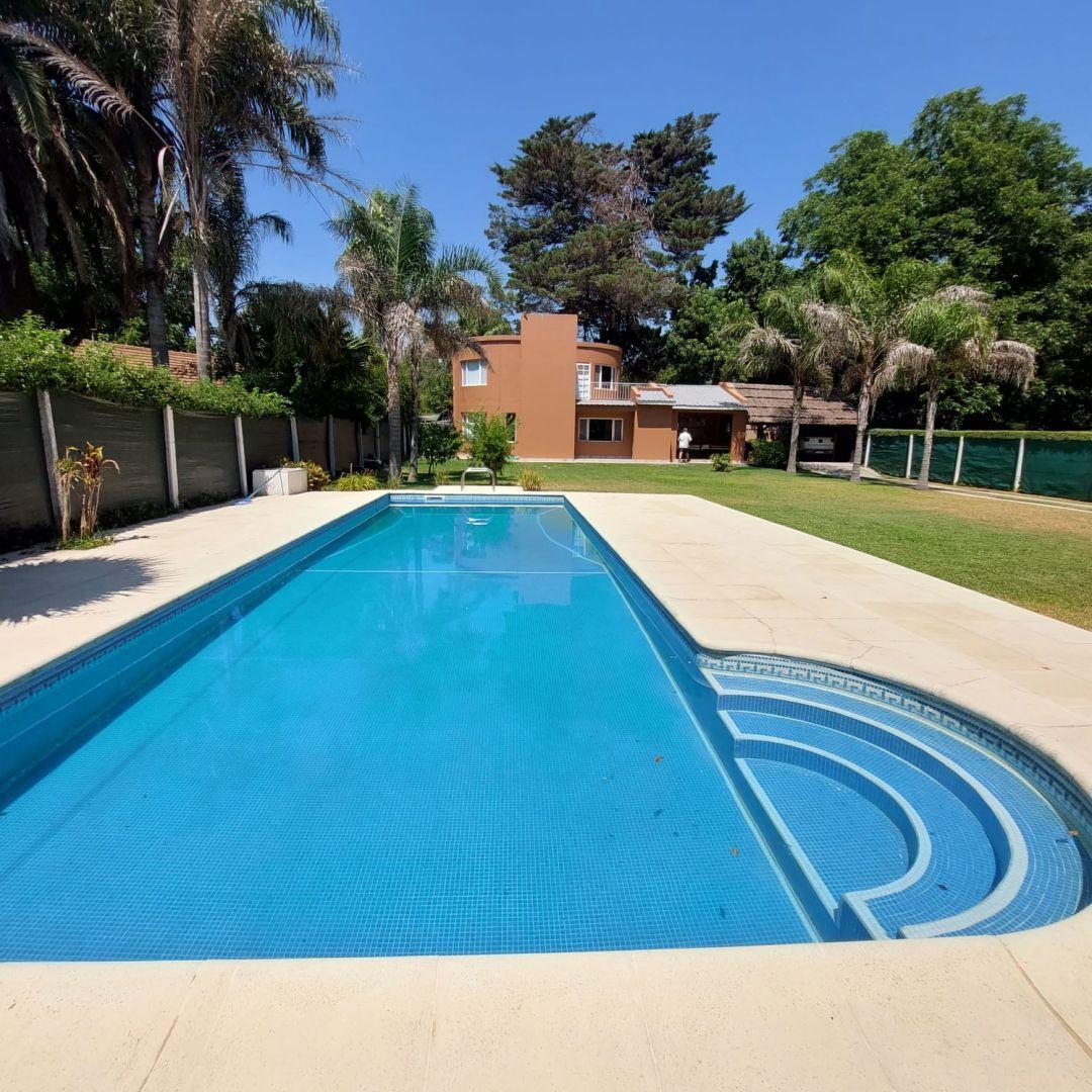 Foto de CASA EN VENTA 3 AMBIENTES Lote de 943 metros! Udaondo, imagen 1