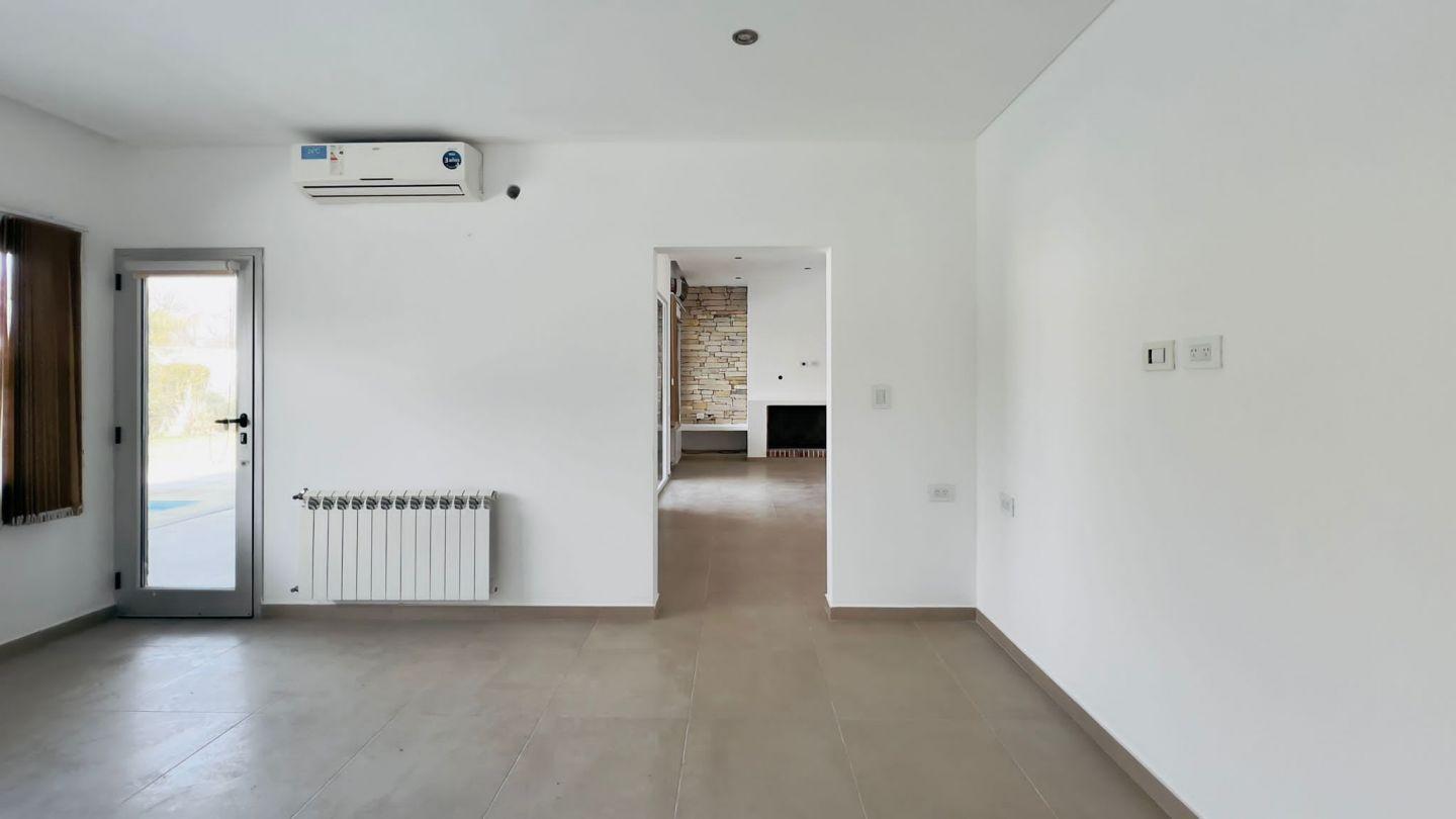 Foto de Casa 5 ambientes. | BARRIO SANTA ANA, imagen 5