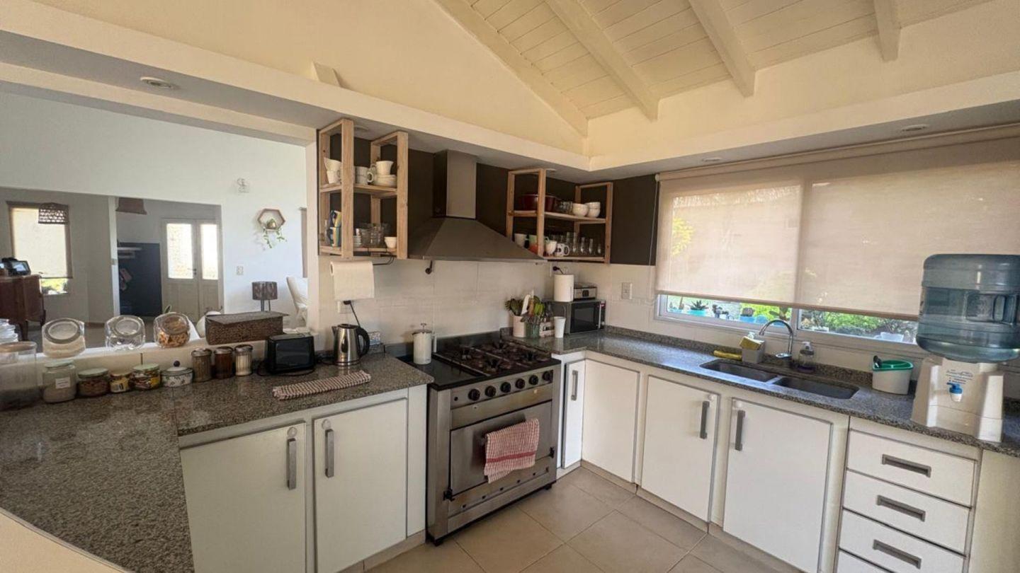 Foto de VENTA CASA HARAS MARIA ELENA, imagen 3