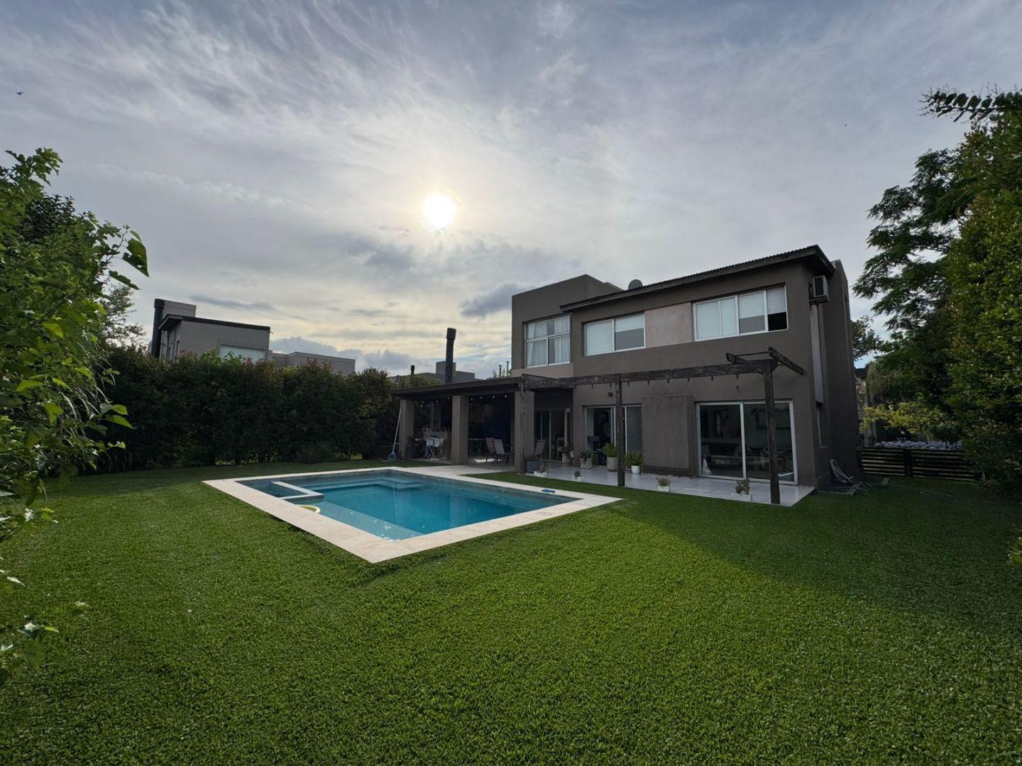 Foto de CASA MODERNA ALTOS DEL SOL UDAONDO LELOIR BARRIO PRIVADO FINANCIA, imagen 5