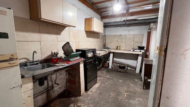 Foto de VENTA GALPON Y LOCAL SOBRE AVENIDA - MORÓN, imagen 5