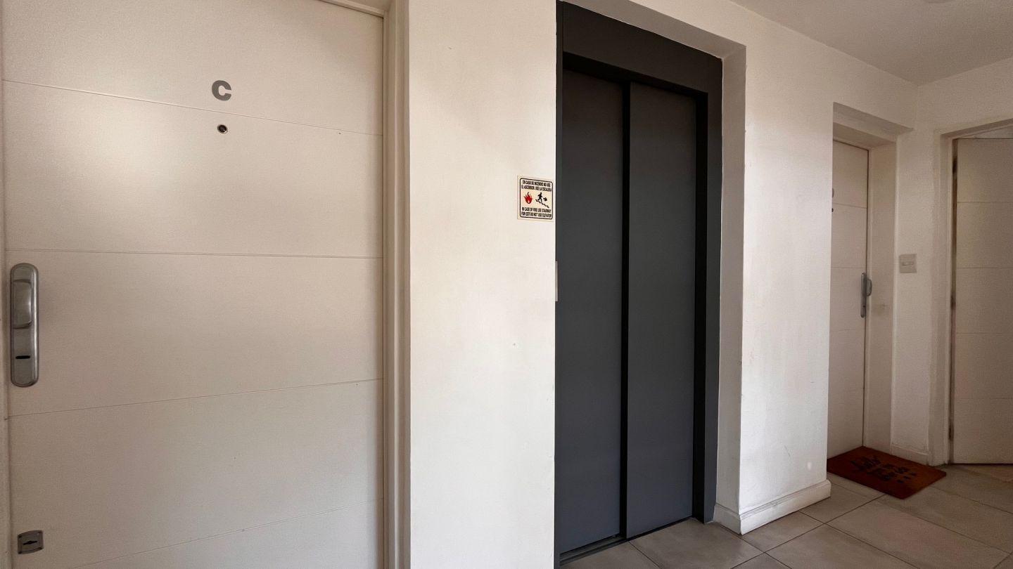 Foto de VENTA DEPARTAMENTO 2 AMBIENTES EN CASTELAR - APTO CRÉDITO, imagen 3
