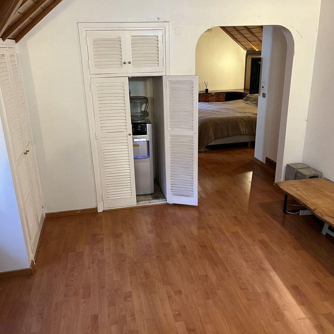 Foto de Venta casa en Parque Leloir, imagen 4