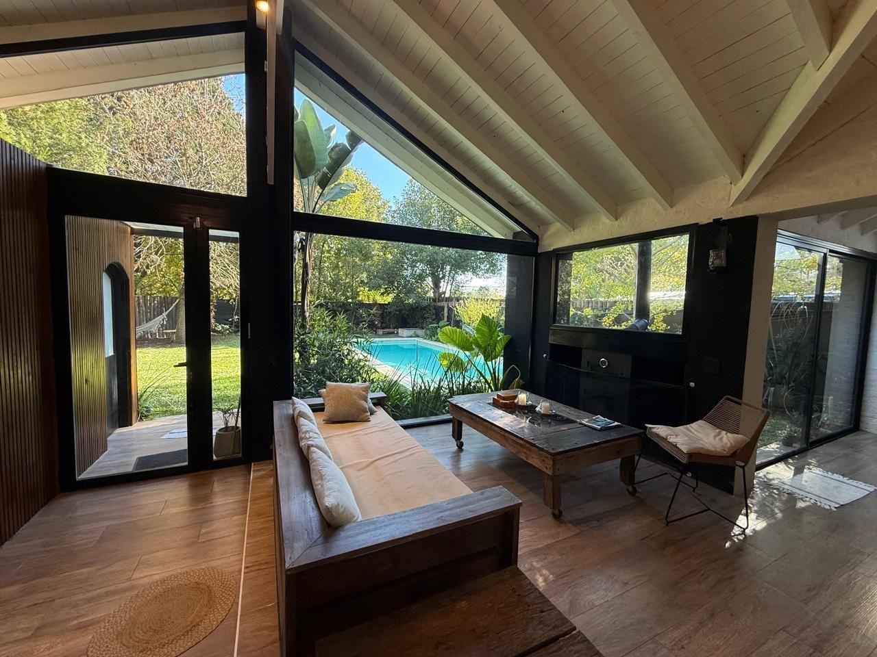 Foto de Casa en venta Parque Leloir, imagen 1
