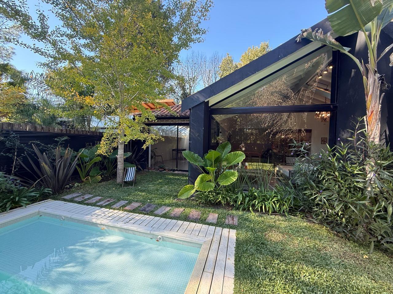Foto de Casa en venta Parque Leloir, imagen 3