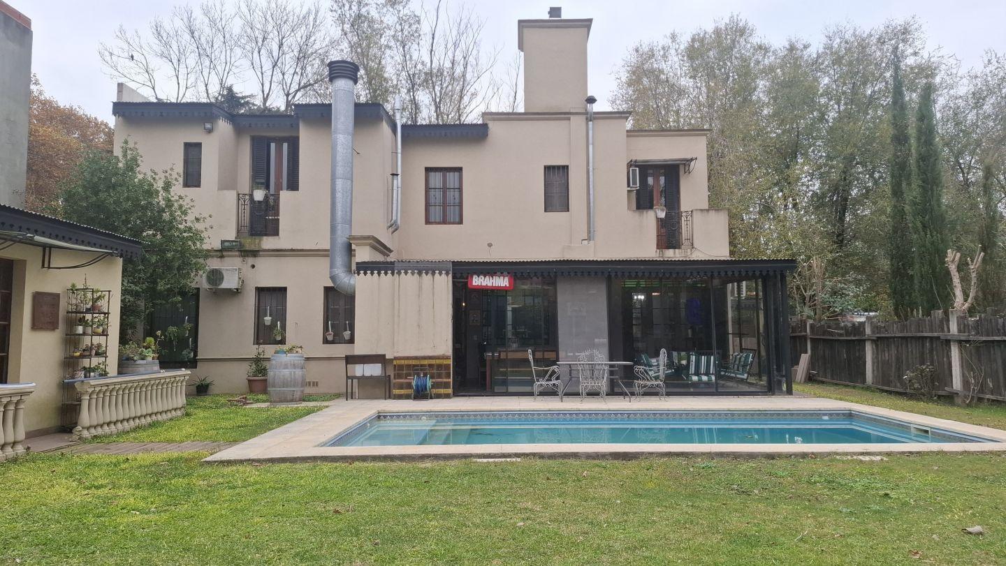 Foto de Casa en Venta Parque Leloir, imagen 1