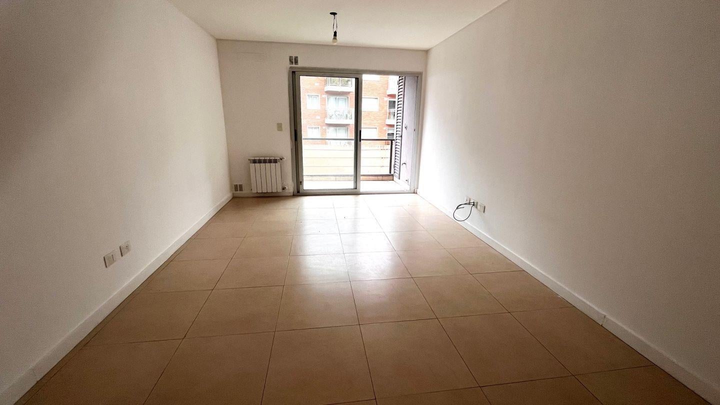 Foto de VENTA DEPARTAMENTO 2 AMBIENTES CASTELAR NORTE - APTO CRÉDITO, imagen 5