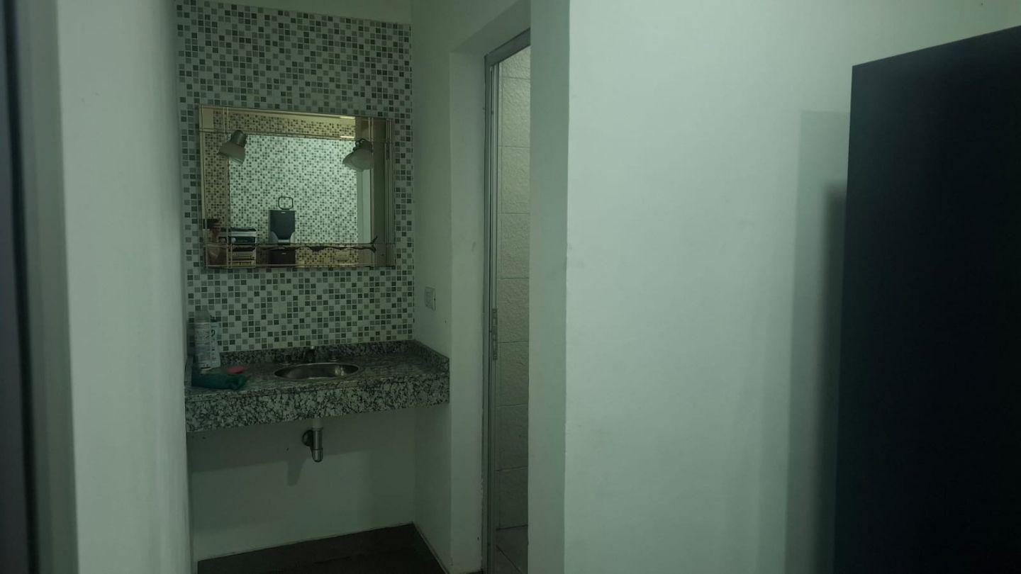 Foto de Venta Deposito en Centro de Castelar, imagen 1