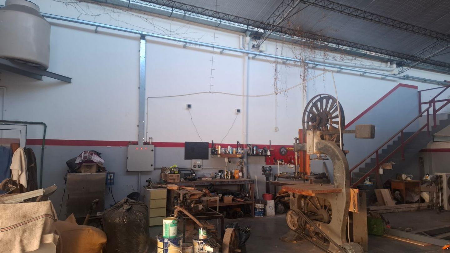 Foto de Venta Deposito en Centro de Castelar, imagen 4
