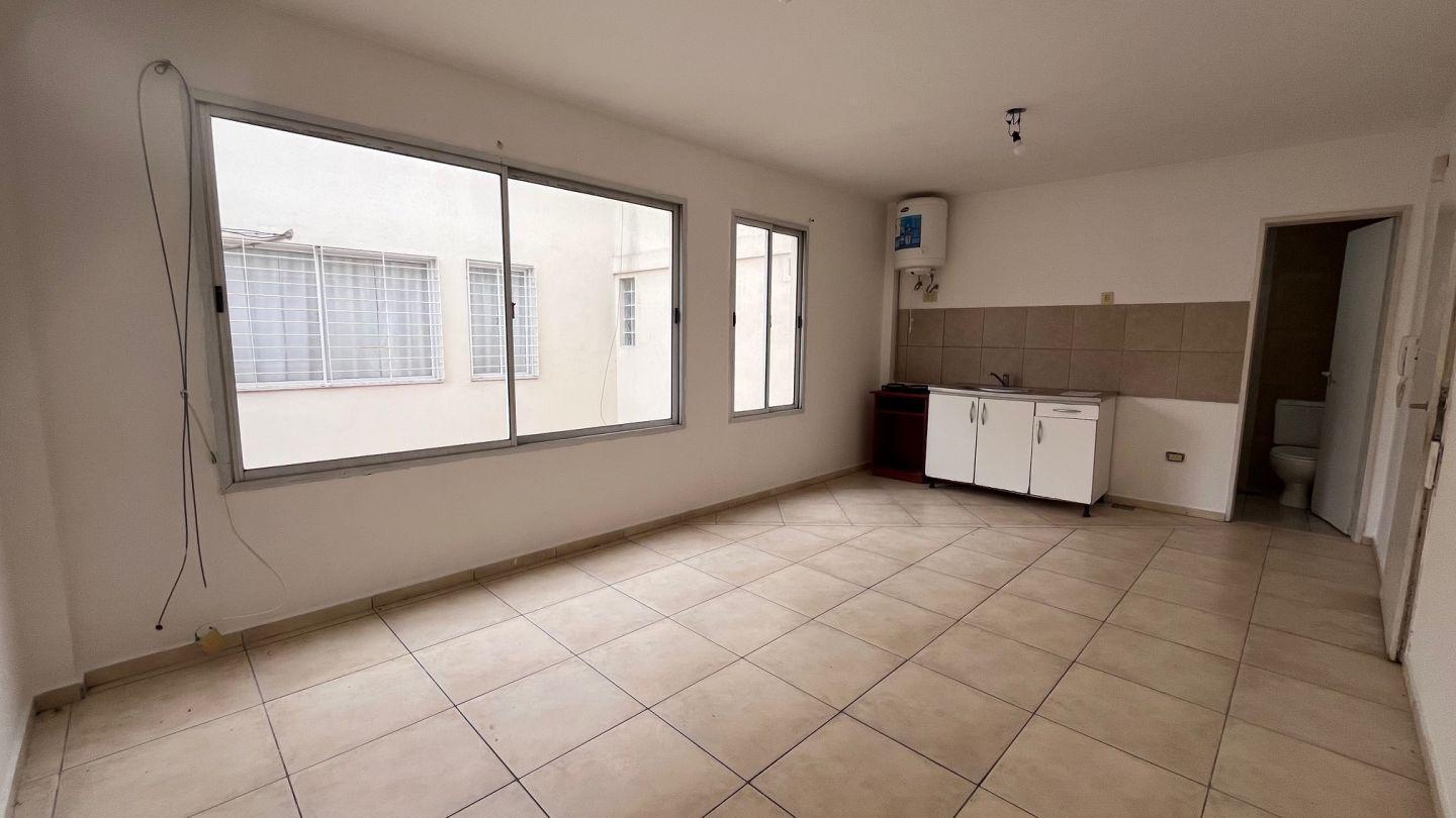 Foto de VENTA DEPARTAMENTO MONOAMBIENTE EN MORON, imagen 2