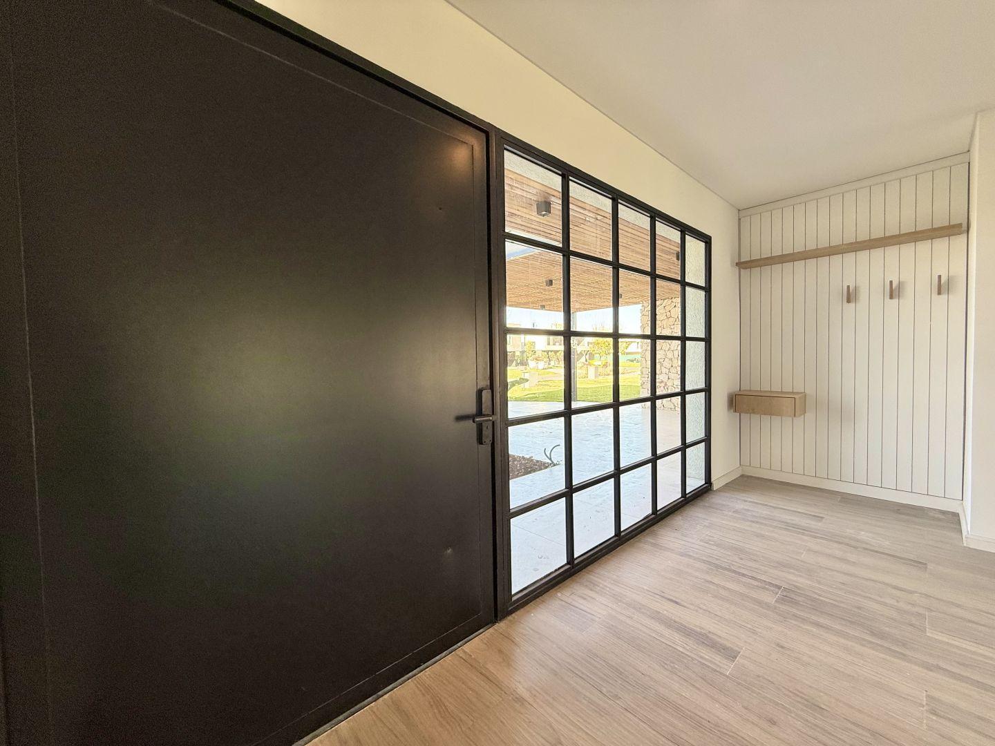 Foto de Venta Casa en Terravista, General Rodriguez, imagen 1