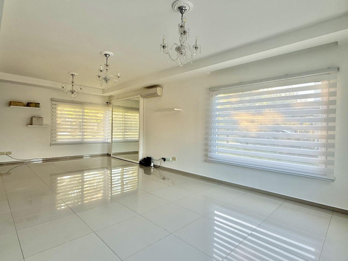 Foto de Venta Casa en Terravista, General Rodriguez, imagen 1