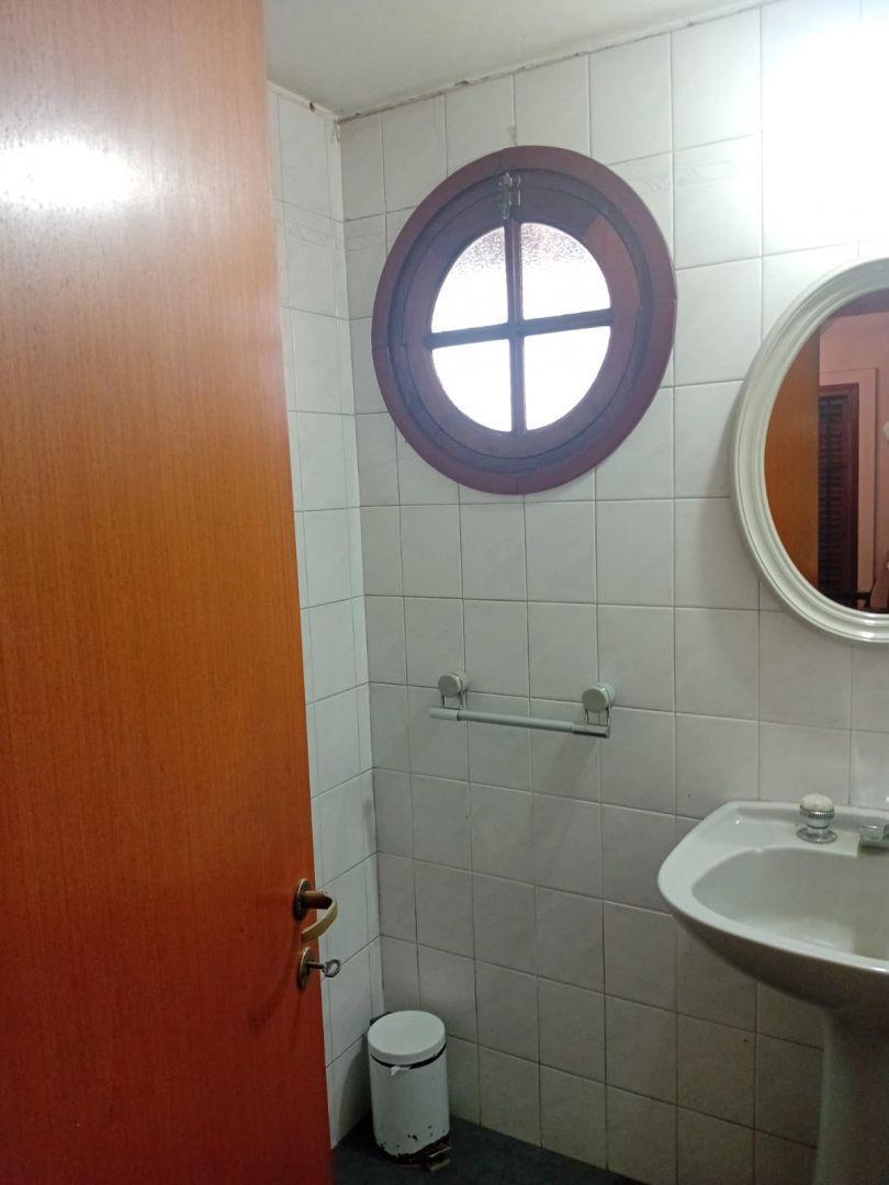 Foto de Venta casa en Parque Leloir, imagen 4