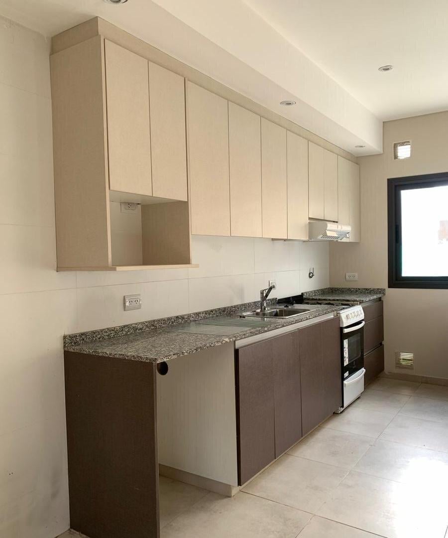 Foto de Alquiler Casa Pinares de Furlotti 1000, imagen 1