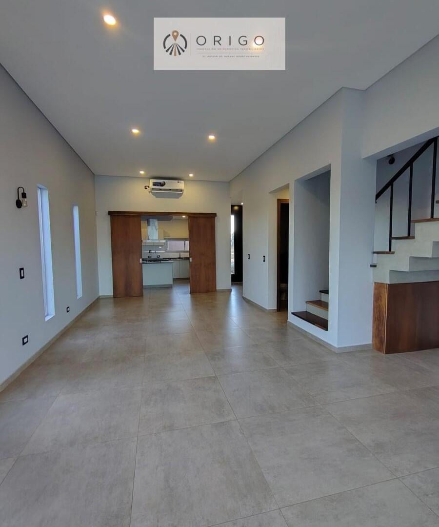Foto de ORIGO NEGOCIOS INMOBILIARIOS OFRECE HERMOSA CASA EN DOS PLANTAS, imagen 5