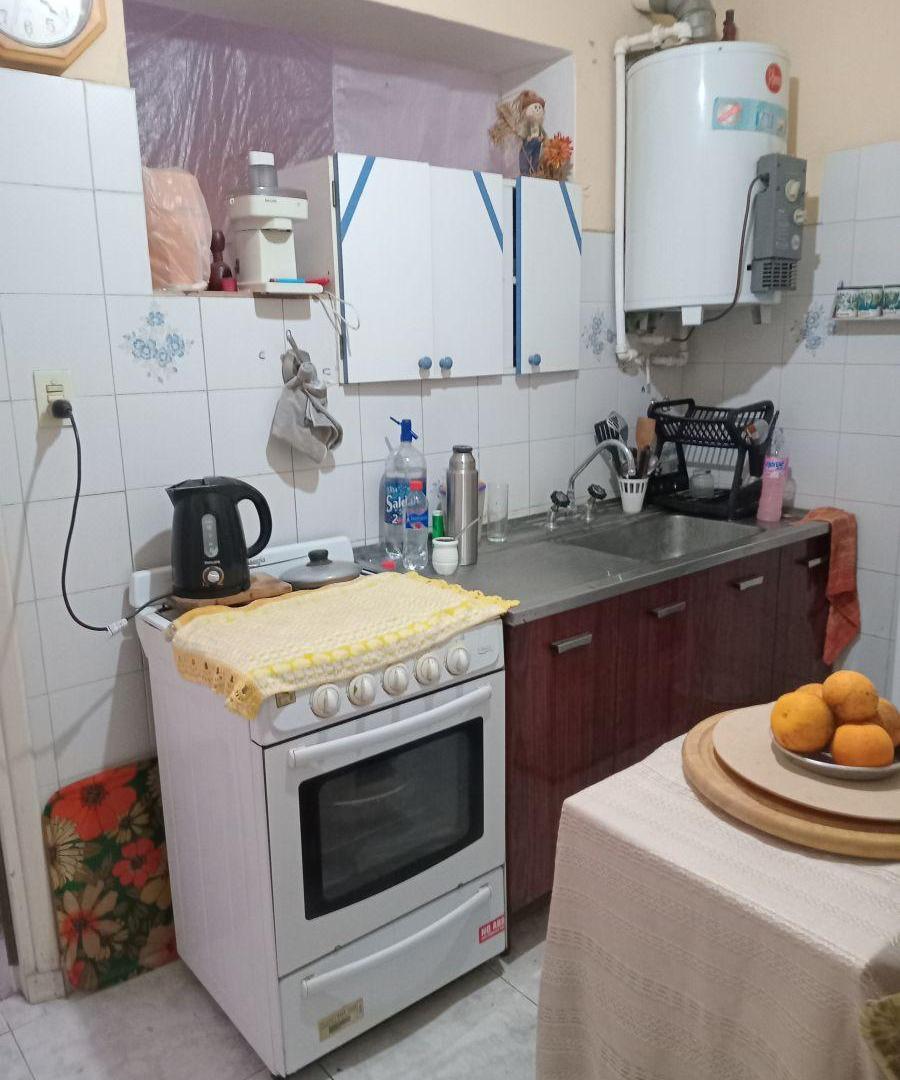 Foto de VENTA EN BLOCK: 4 DEPARTAMETOS Y UN LOCAL ¡OPORTUNIDAD¡, imagen 1