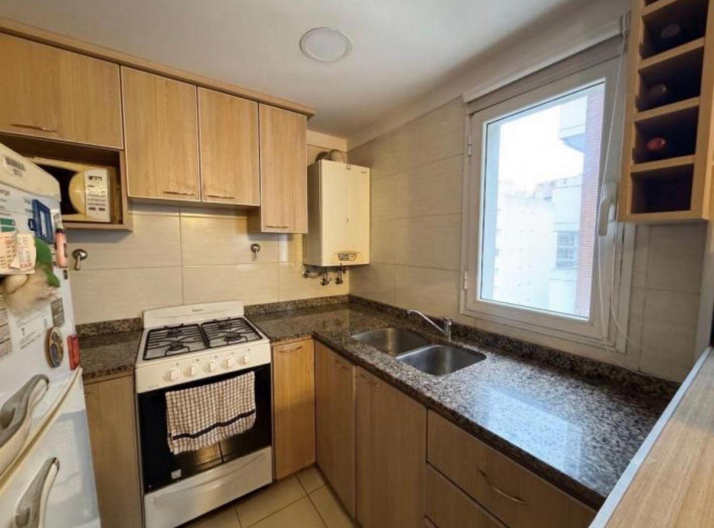 Foto de Venta Departamento con cochera - La Perla, imagen 2