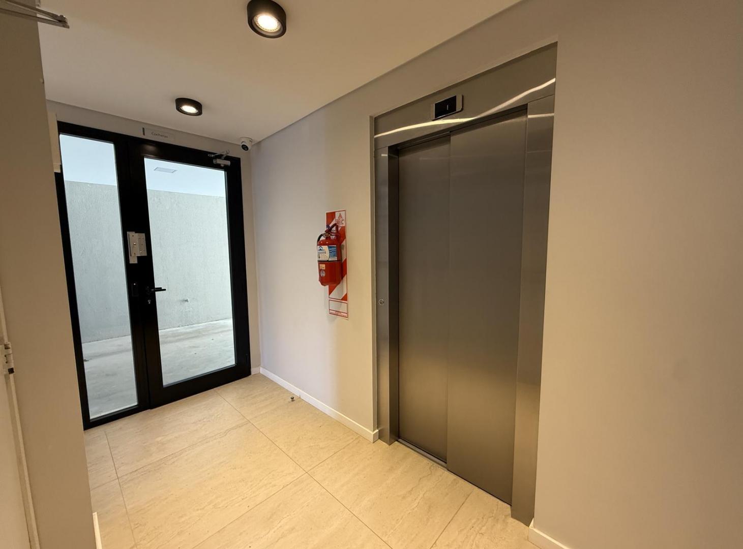 Foto de ALQUILER SEMIPISO A ESTRENAR 2 AMBIENTES, imagen 2