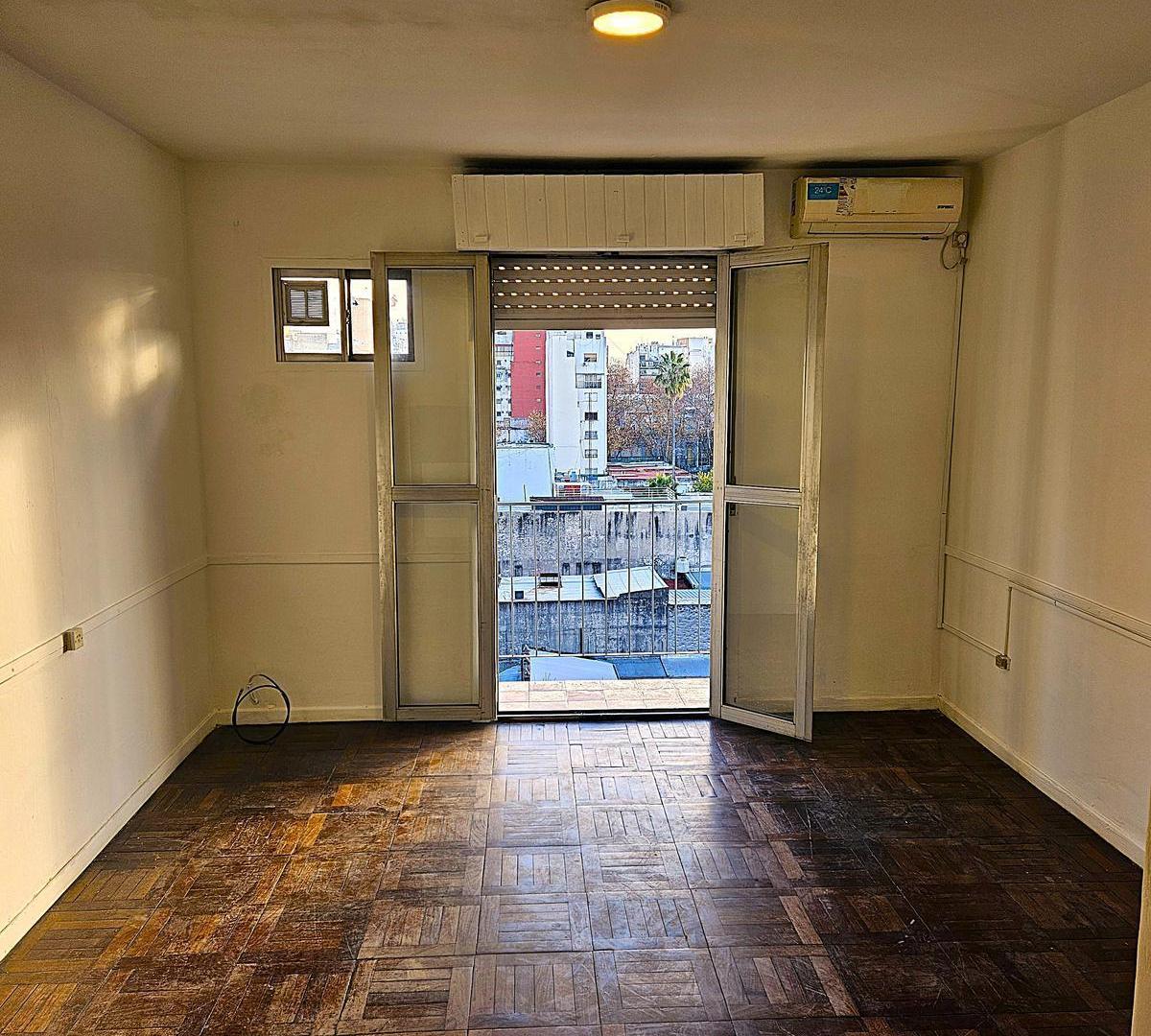 Foto de Departamento en Balvanera monoambiente con balcon, imagen 2