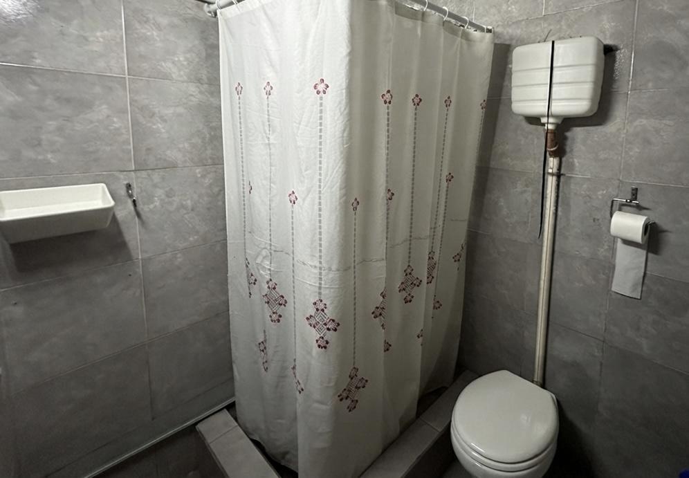 Foto de Venta de Local (Apto profesional: Consultorio, Jardin) en Manuel, imagen 5
