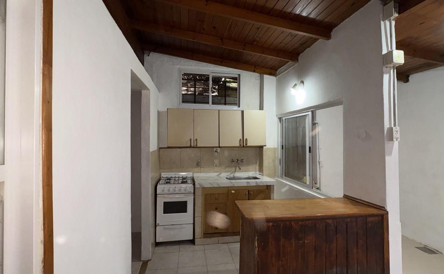 Foto de VENTA PH 2 AMBIENTES, CON PATIO, PLANTA BAJA. APTO CREDITO, imagen 4