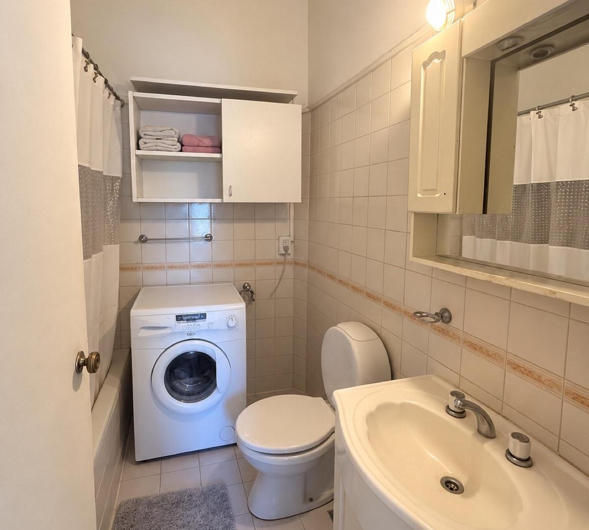 Foto de Departamento 2 ambientes en venta en Balvanera, imagen 3