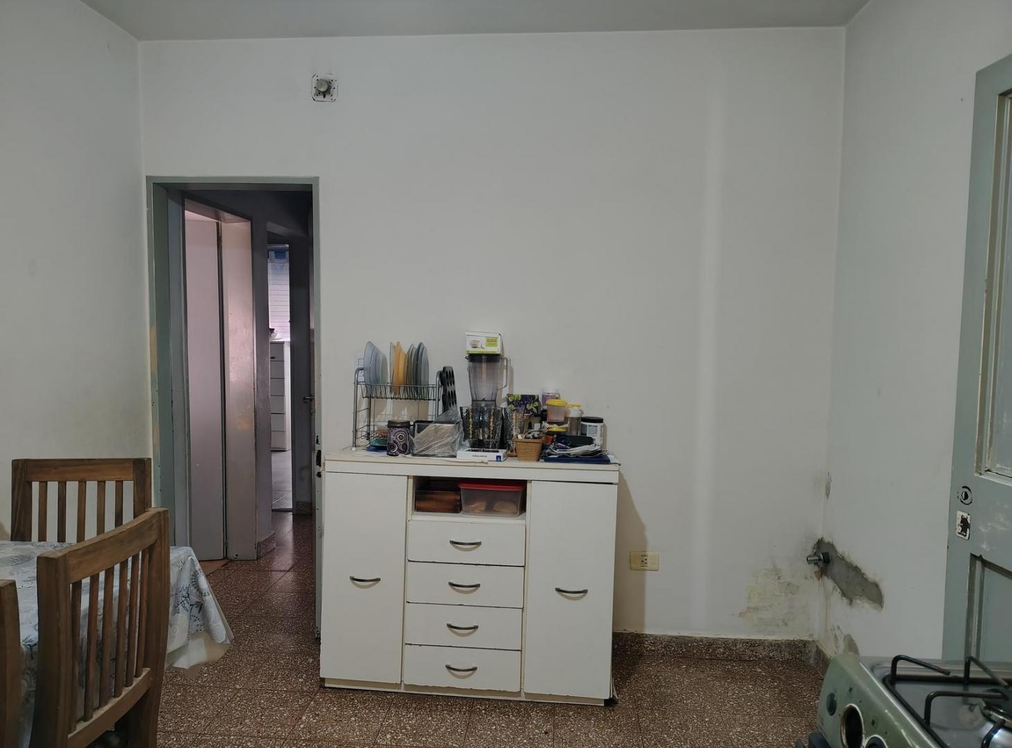 Foto de Casa en venta 4ambientes Castelar Norte Apta credito, con cochera, imagen 2