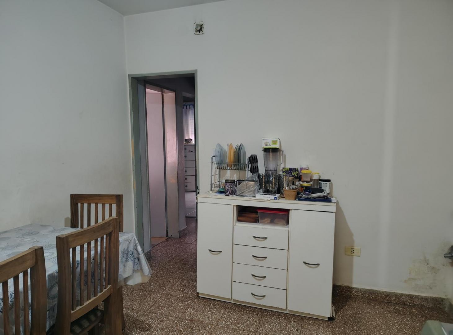 Foto de Casa en venta 4ambientes Castelar Norte Apta credito, con cochera, imagen 4