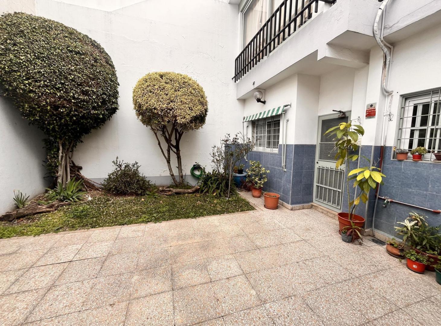 Foto de Casa en venta con terraza y jardin 3 habitaciones, apta credito, Tres, imagen 5