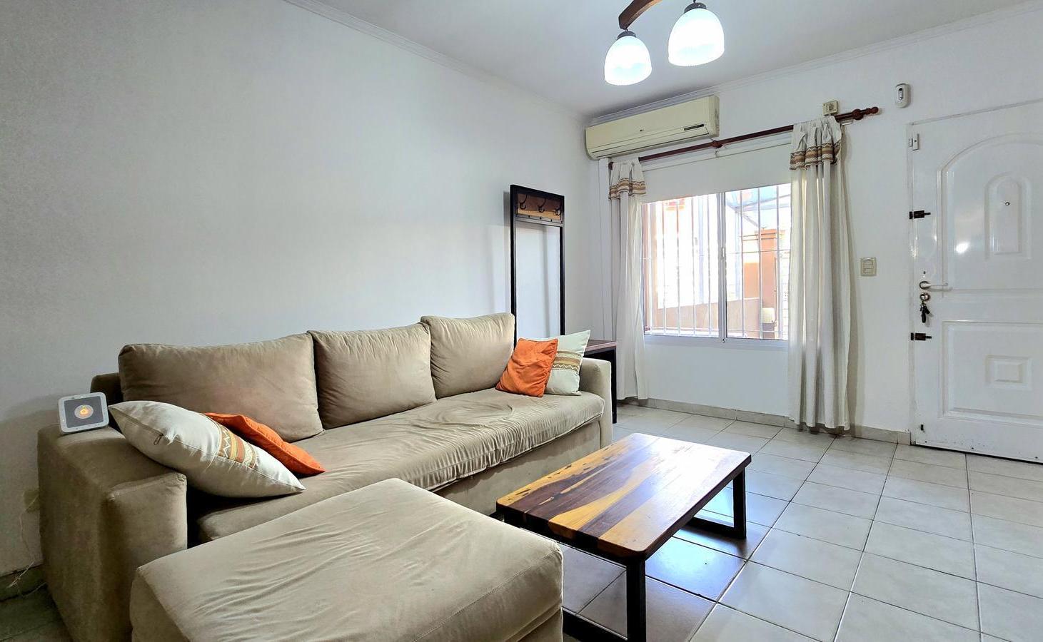 Foto de DUPLEX EN VENTA 4 AMBIENTES JOSE LEON SUAREZ, imagen 4