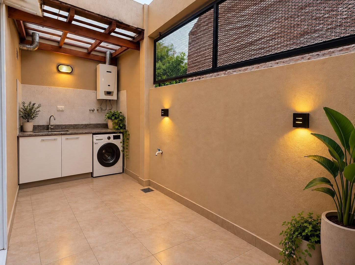 Foto de PH en duplex, 3 ambientes, en dos plantas, patio, cochera. APTO CREDITO, imagen 2