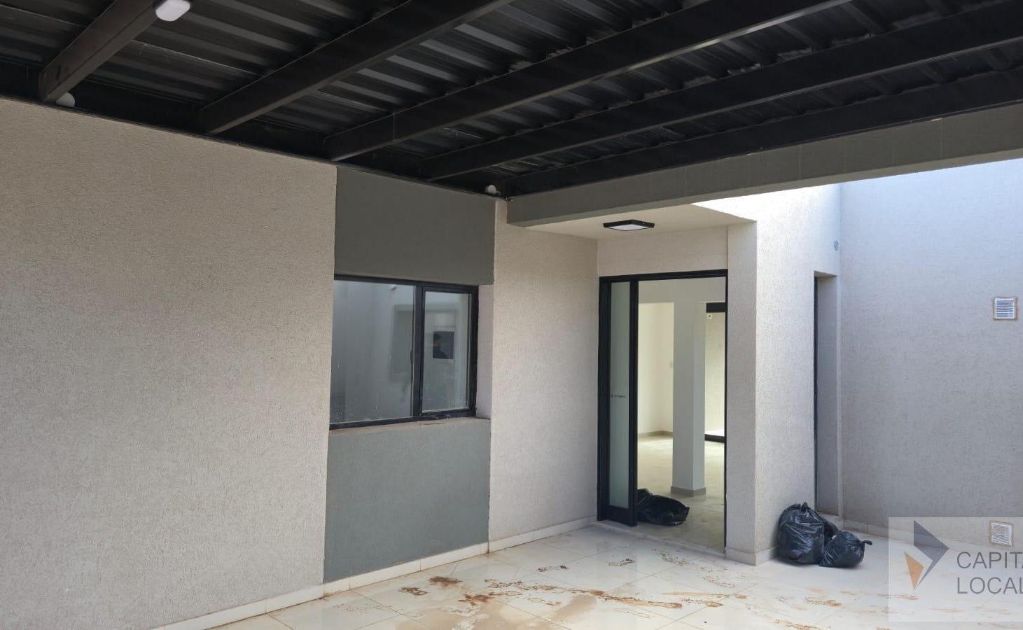 Foto de VENTA DE CASA A ESTRENAR !! - B° LA CONSUELO - 3 DORMITORIOS + PILETA, imagen 2
