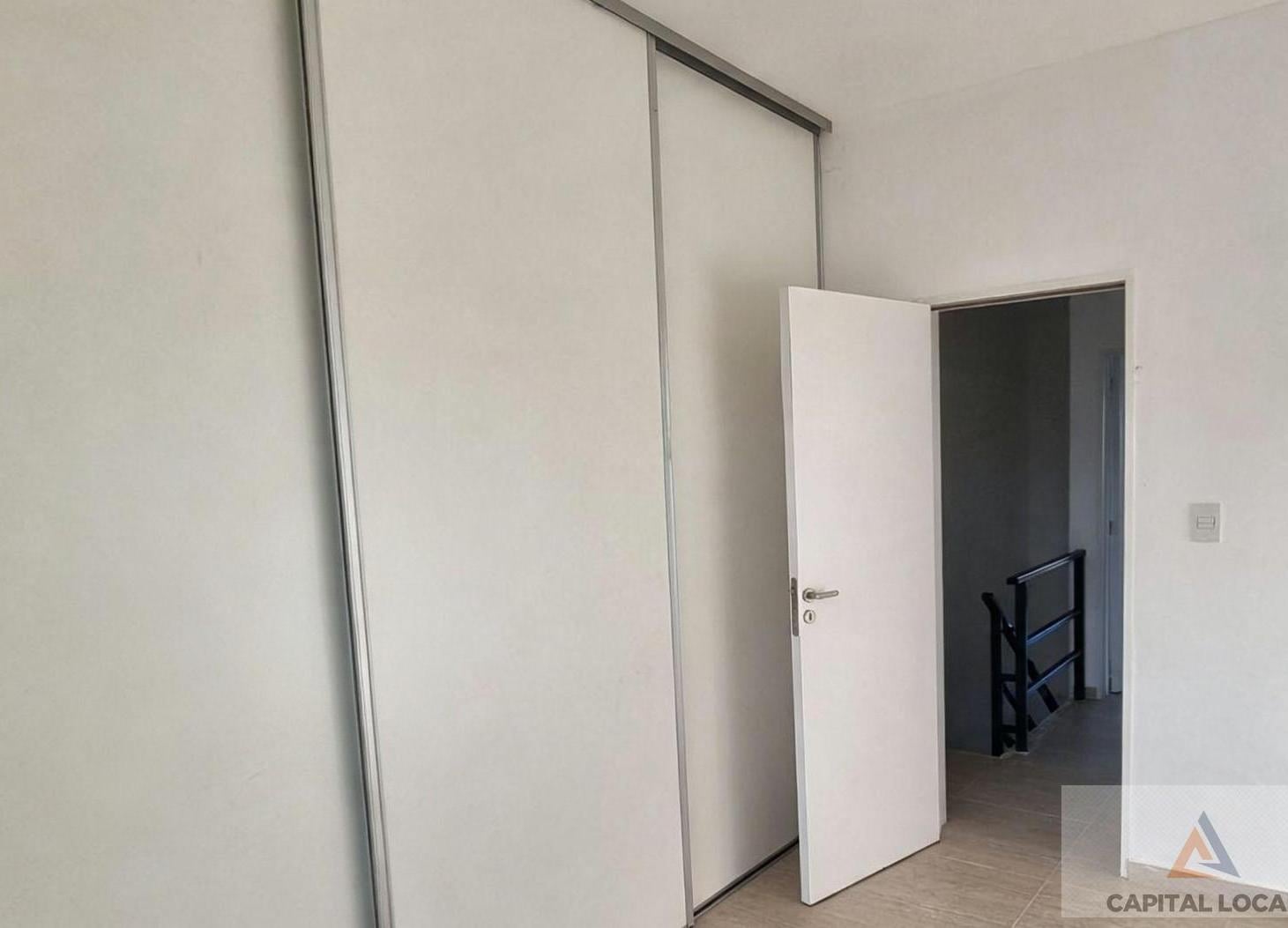 Foto de VENTA DÚPLEX 2 DORMITORIOS - Fernandez Oro, imagen 3