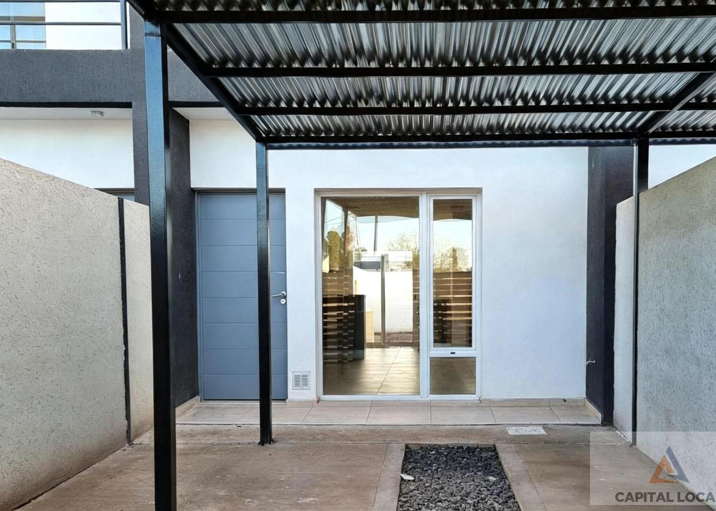 Foto de VENTA DÚPLEX 2 DORMITORIOS - Fernandez Oro, imagen 1