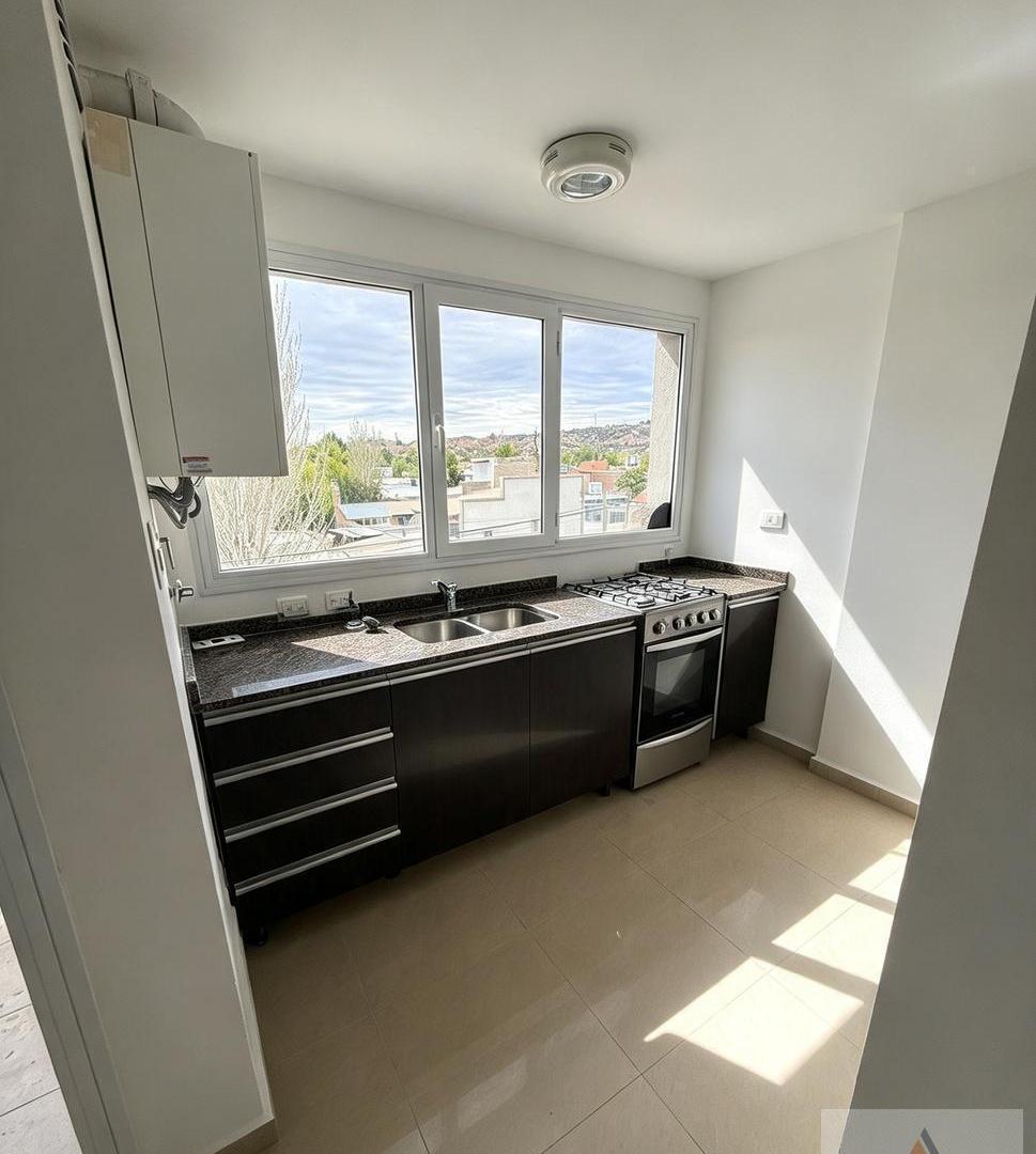 Foto de ALQUILER - Dpto. 1 dormitorio + cochera - RINCÓN DE EMILIO, imagen 4