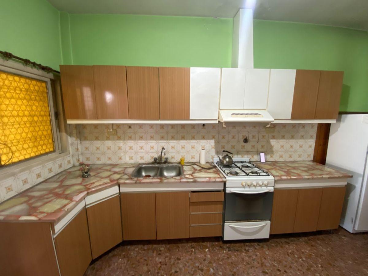 Foto de Casa Americana 4 Ambientes En Venta Apta Crédito - El Palomar, imagen 2