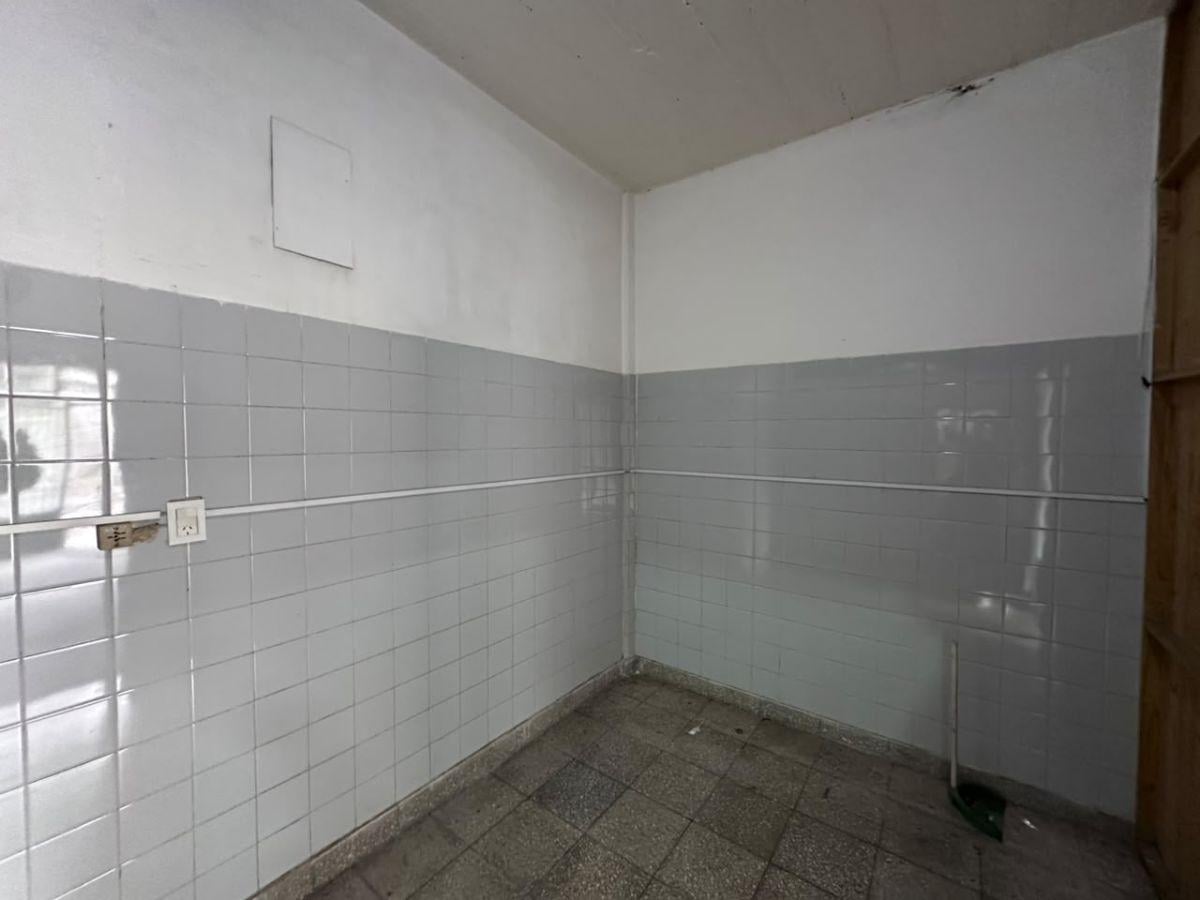 Foto de Local de 40 m2 aprox. - El Palomar, imagen 5