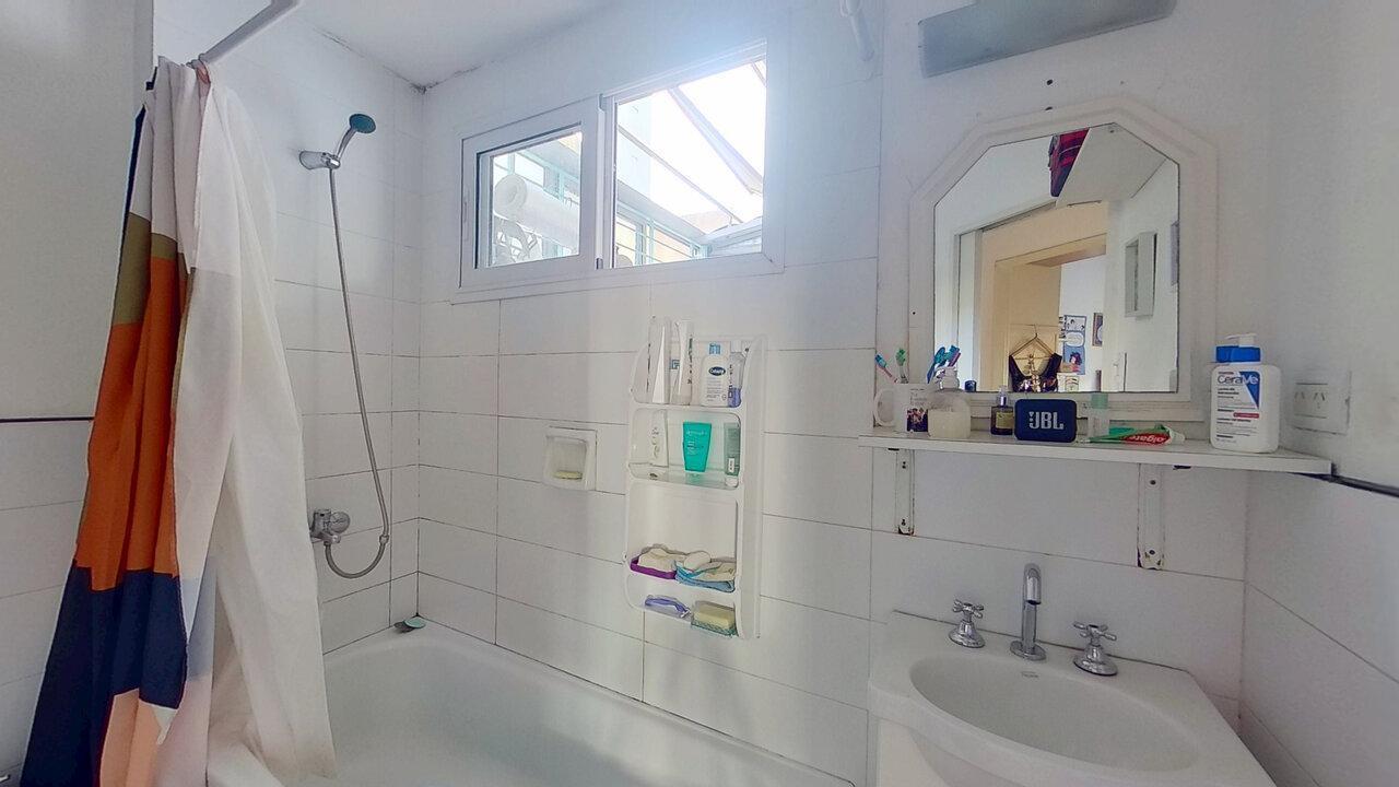 Foto de DEPARTAMENTO 4 AMBIENTES CON BALCÓN CORRIDO Y PATIO, imagen 4