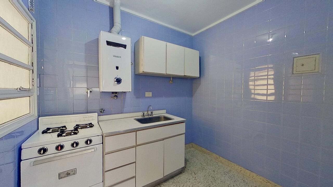 Foto de VENTA DEPARTAMENTO 2 AMBIENTES PB AL FRENTE CON PATIO APTO CREDITO, imagen 4