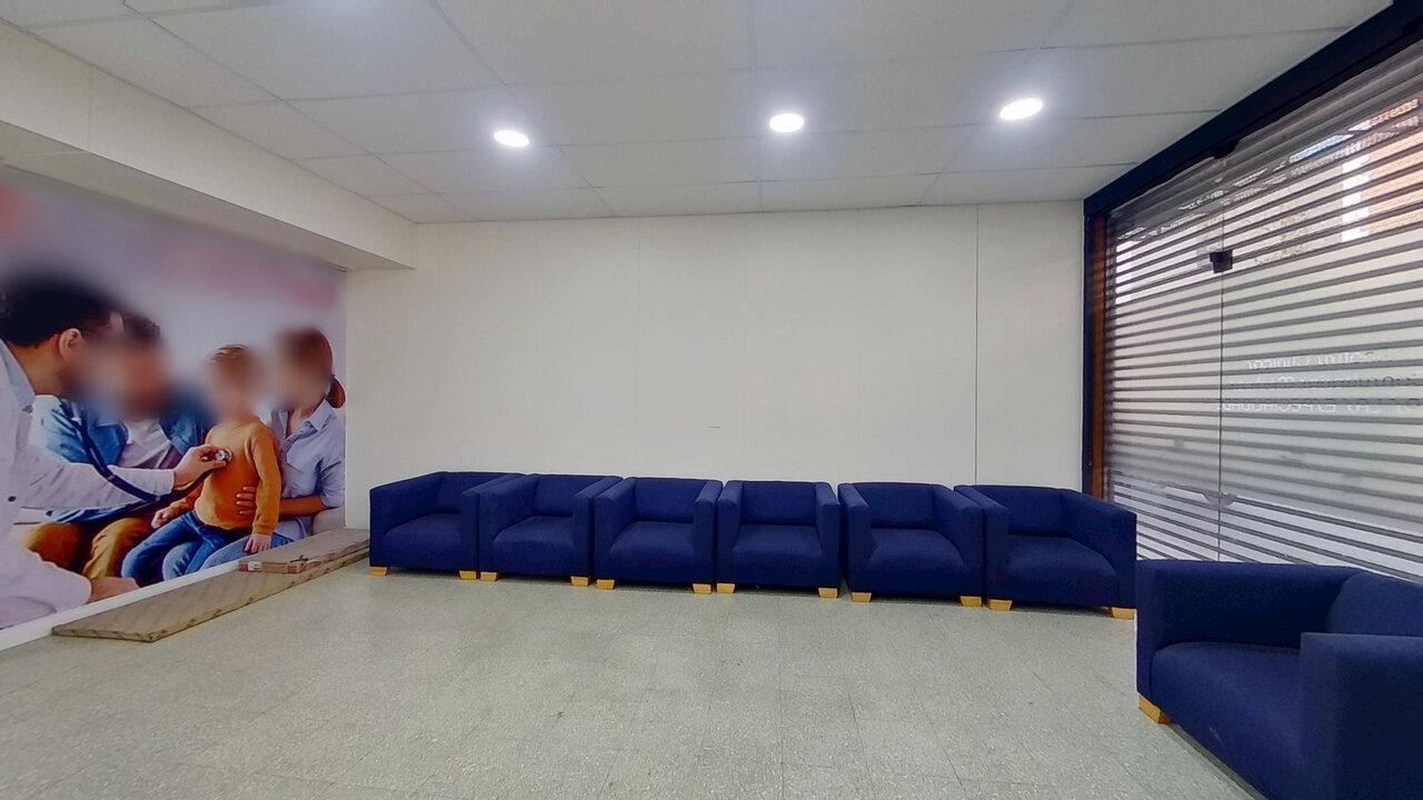 Foto de VENTA EXCELENTE LOCAL COMERCIAL INMEJORABLE ZONA, imagen 4