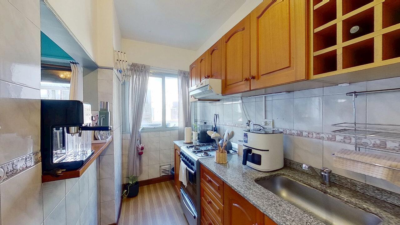Foto de VENTA DEPARTAMENTO 3 AMBIENTES AL FRENTE SAN TELMO APTO CREDITO, imagen 4