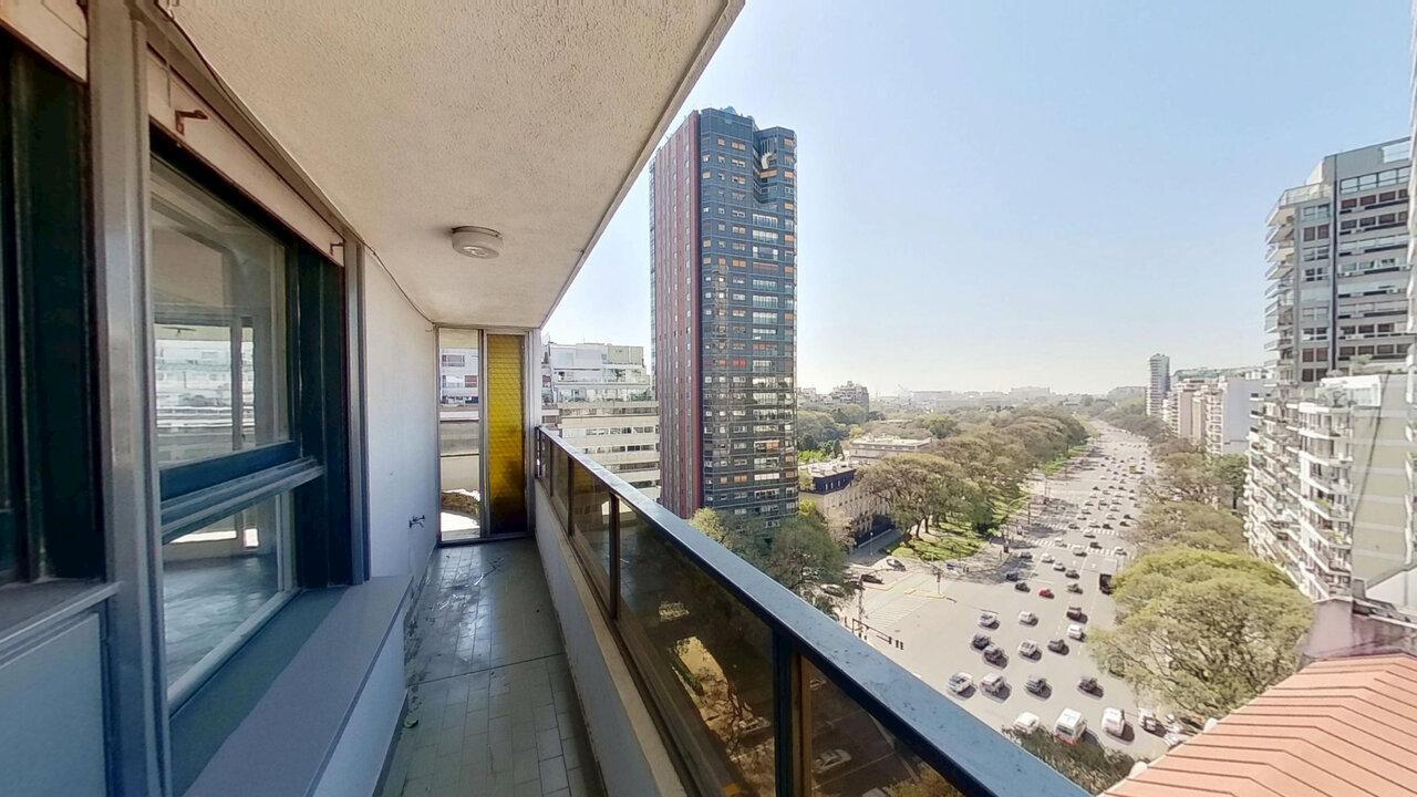 Foto de Departamento Piso 5 Ambientes, Balcón, Baulera y Cochera. Palermo, imagen 2